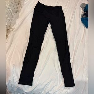 ALO Yoga Mindful Movement Black Leggings with Ribbed Design